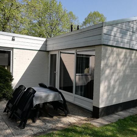 Rustige, Gelijkvloerse Vakantiewoning Met 2 Slaapkamers In Simpelveld, Zuid-Limburg Exteriör bild