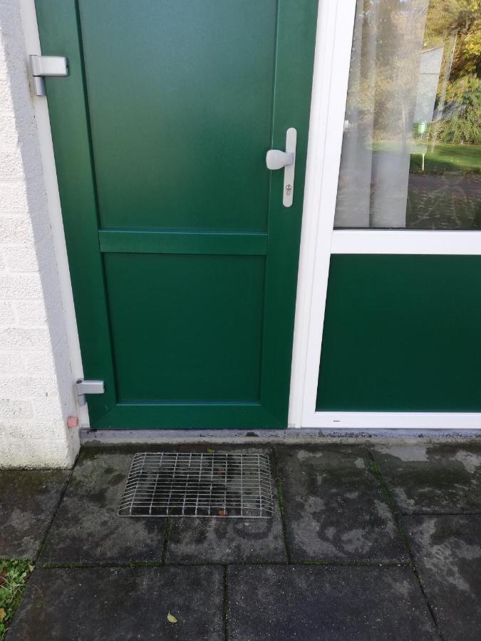 Rustige, Gelijkvloerse Vakantiewoning Met 2 Slaapkamers In Simpelveld, Zuid-Limburg Exteriör bild